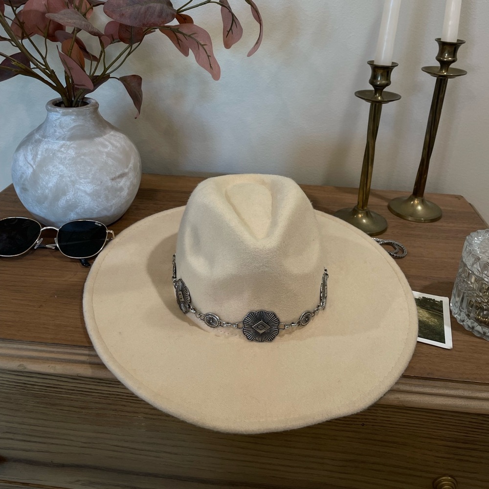 NWOT Felt Hat
